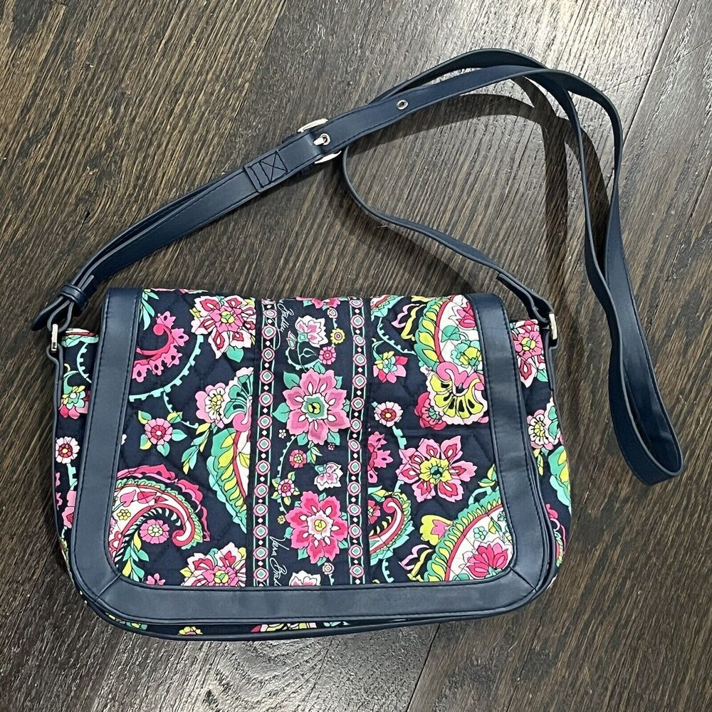 Vera Bradley Crosstown Crossbody‎ Purse Petal Paisley Blue Floral Boho Garden